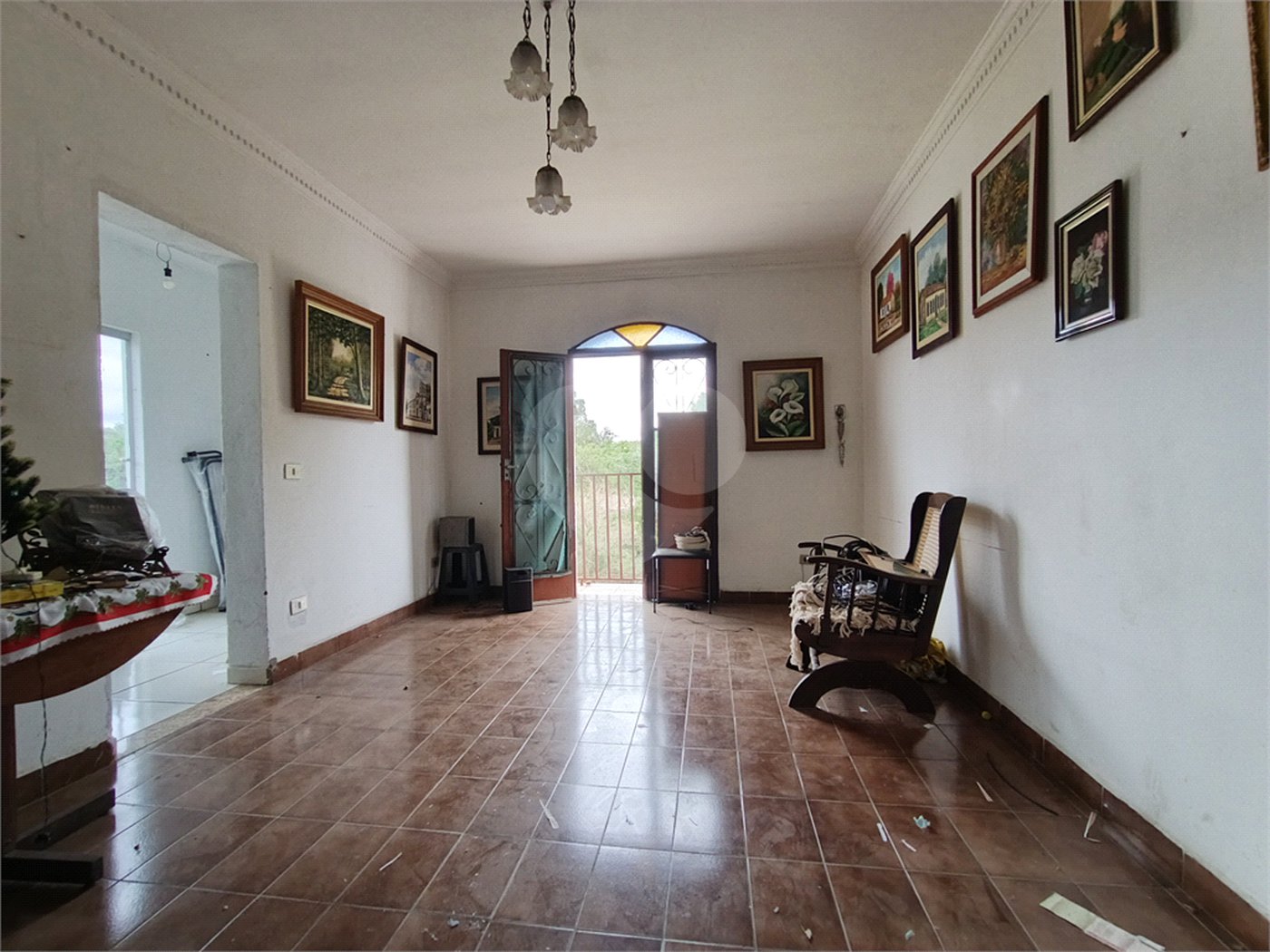 Casa à venda com 4 quartos, sendo 3 suítes, no condomínio Rancho Dirce, Sorocaba - SP