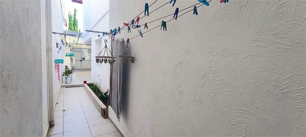 Sobrado à venda com 3 quartos, sendo 1 suíte, em Vila Butantã, São Paulo, SP