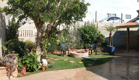 Casa à venda com 4 quartos, sendo 2 suítes,  em Guaxinduva, Atibaia, SP