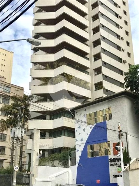 Apartamento à venda com 3 suítes em Aclimação, São Paulo, SP