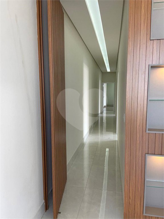 Casa à venda com 3 suítes no condomínio Residencial Maria Dulce, Indaiatuba - SP
