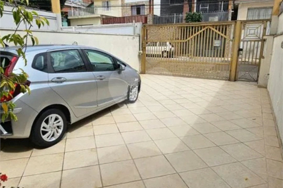 Sobrado à venda com 3 quartos, sendo 1 suíte, em Vila Pereira Barreto, São Paulo, SP