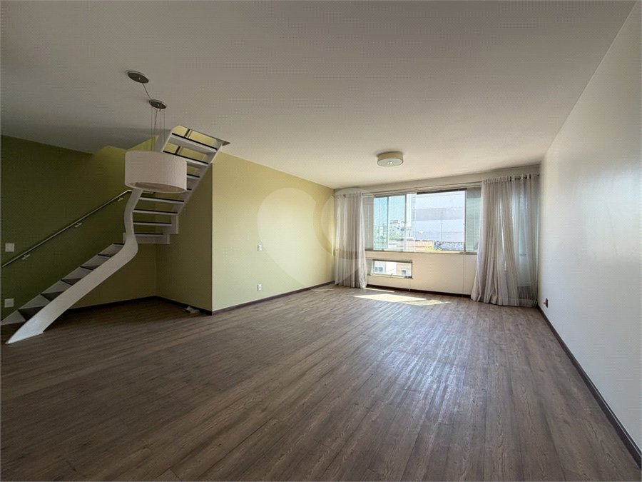 Cobertura à venda com 4 quartos, sendo 1 suíte, em Tijuca, Rio de Janeiro, RJ