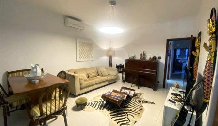 Sobrado à venda com 3 quartos, sendo 1 suíte,  em Campo Belo, São Paulo, SP