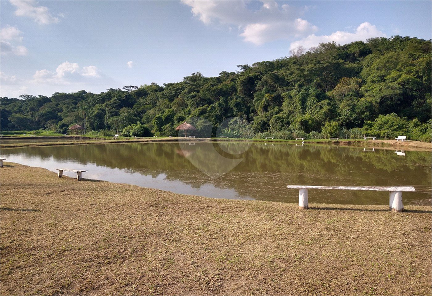 Sítio à venda com 4 quartos, sendo 2 suítes,  em Pimenta, Indaiatuba, SP