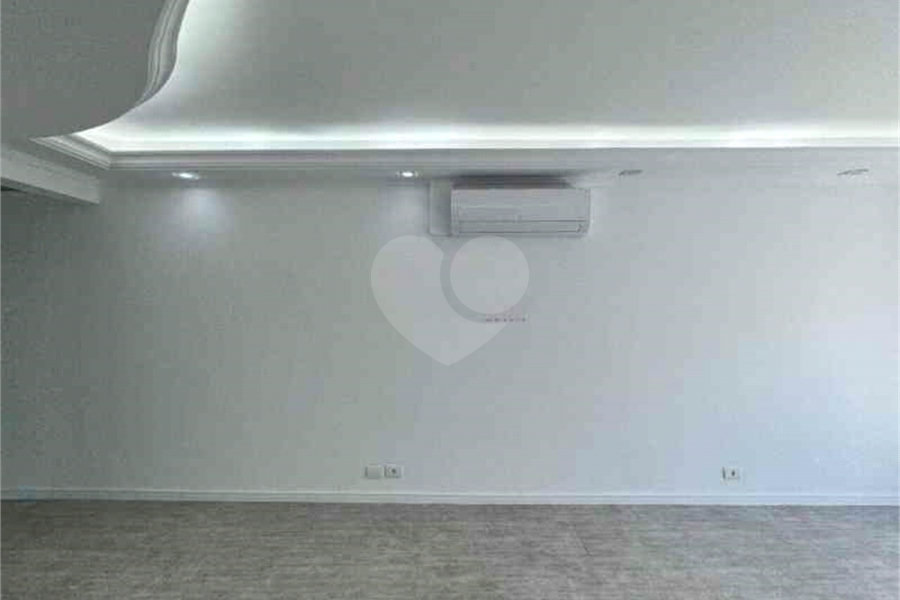 Apartamento à venda com 3 quartos, sendo 1 suíte, em Parada Inglesa, São Paulo, SP