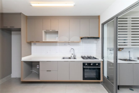 Apartamento à venda com 3 suítes em Campo Belo, São Paulo, SP