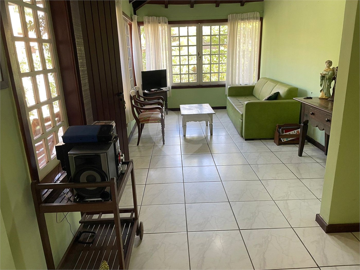 Casa em condomínio à venda com 2 quartos, sendo 1 suíte,  em Portal da Ferradura, Armação dos Búzios, RJ