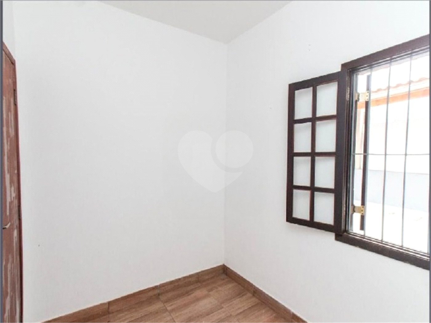 Casa Térrea à venda com 3 quartos, sendo 2 suítes, em Horto, São Paulo, SP