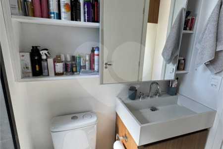 Apartamento à venda com 2 suítes em Jardim das Acácias, São Paulo, SP