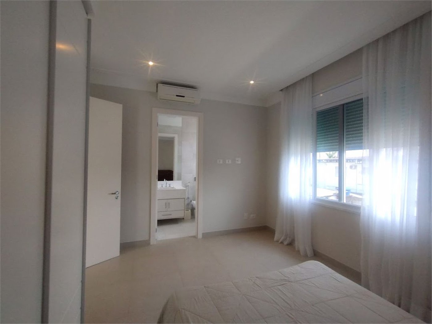 Casa com 6 dormitórios à venda, 700 m² por R$ 10.000.000,00 - Loteamento João Batista Julião - Guarujá/SP