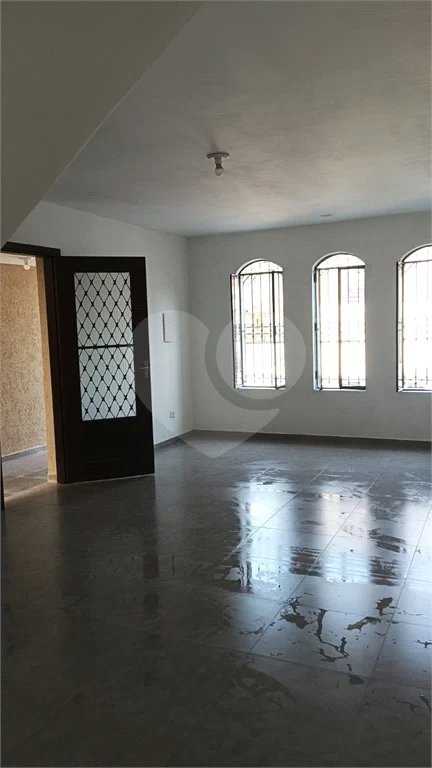 Sobrado à venda com 2 quartos em Vila Mazzei, São Paulo, SP