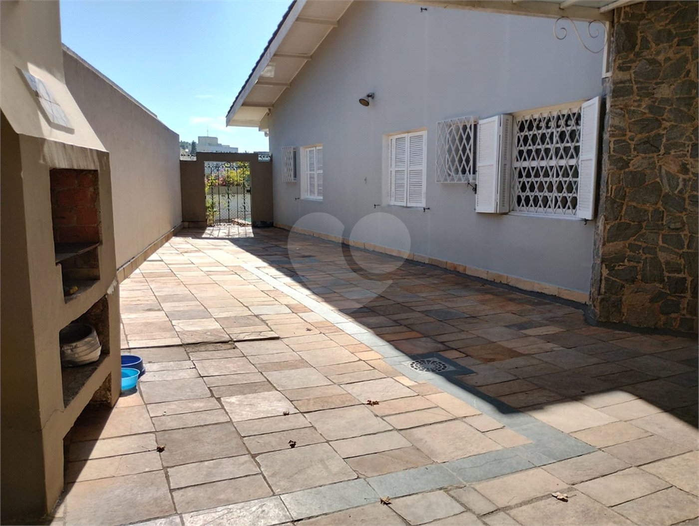 Casa de Vila à venda com 4 suítes em Jardim Londrina, São Paulo, SP