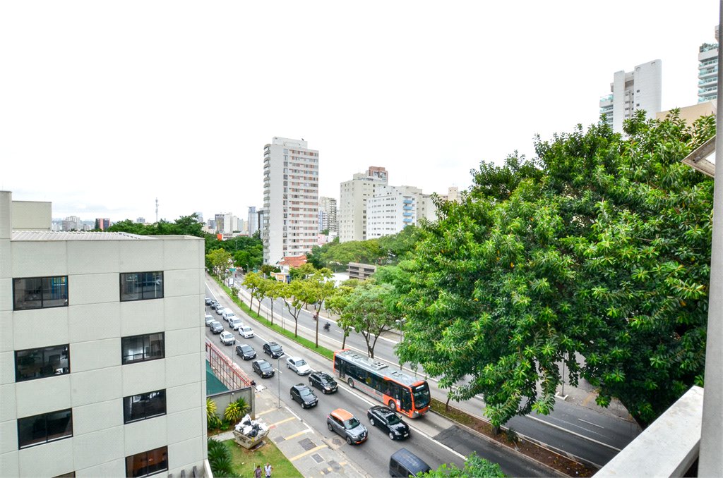 Apartamento à venda com 2 quartos em Pinheiros, São Paulo, SP