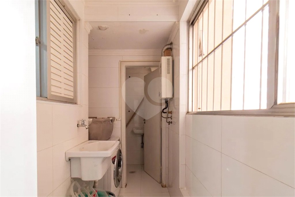 Apartamento à venda com 3 quartos em Vila Pompéia, São Paulo, SP