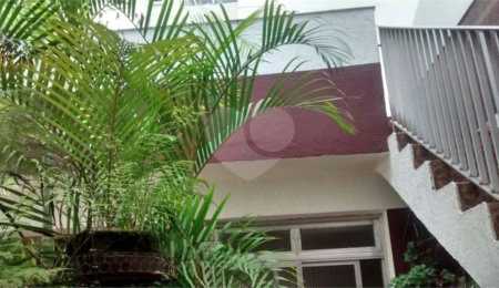 Sobrado à venda com 4 quartos, sendo 2 suítes,  em Ipiranga, São Paulo, SP