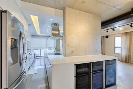 Apartamento à venda com 2 suítes em Alto da Boa Vista, São Paulo, SP