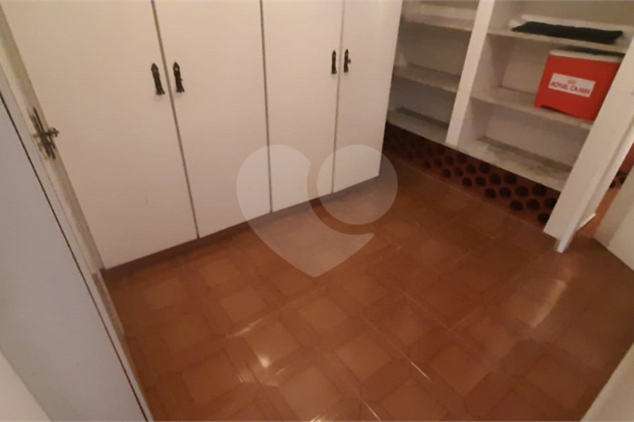 Sobrado à venda com 4 quartos, sendo 2 suítes, em Jardim França, São Paulo, SP