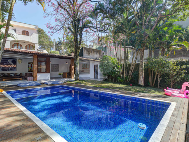 Casa de Vila à venda com 4 quartos, sendo 2 suítes,  em Jardim Marajoara, São Paulo, SP