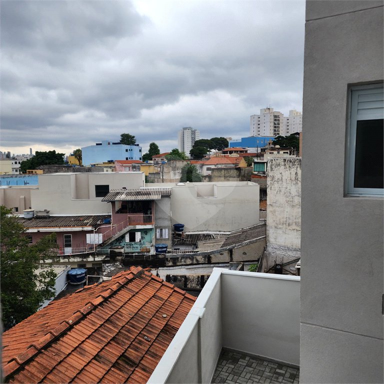 Casa à venda com 2 quartos, sendo 1 suíte, no condomínio Residencial Sanches, São Paulo - SP