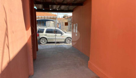 Casa à venda com 3 quartos, sendo 1 suíte,  em Vila Boa Vista, São Carlos, SP