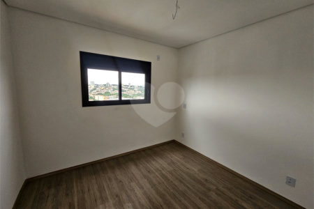 Apartamento à venda com 3 suítes em Vila Lucy, Sorocaba, SP
