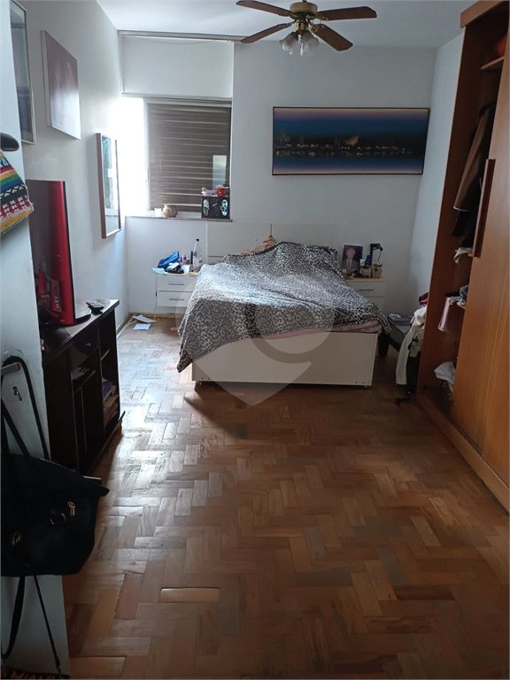 Apartamento à venda com 4 quartos, sendo 1 suíte, em Pinheiros, São Paulo, SP