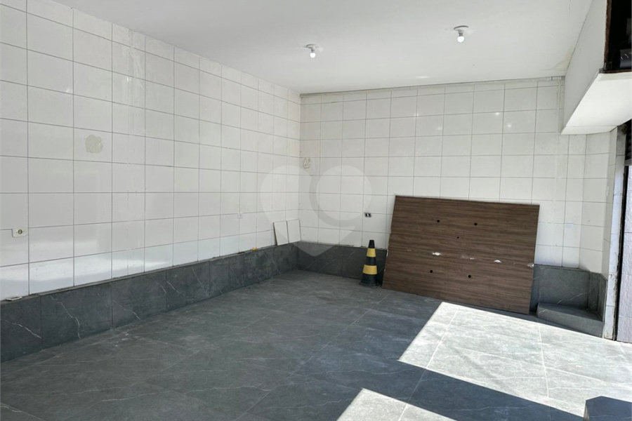 Sobrado à venda com 7 quartos, sendo 2 suítes,  em Lauzane Paulista, São Paulo, SP