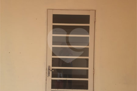Casa à venda com 3 quartos em Vila Adriana, São José dos Campos, SP
