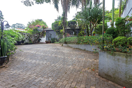 Casa Térrea à venda com 3 quartos, sendo 2 suítes, em Jardim Prudência, São Paulo, SP