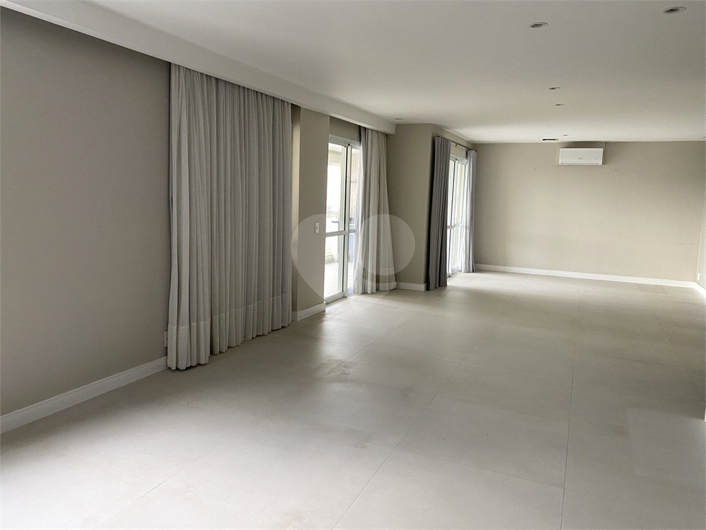 Apartamento à venda com 3 suítes em Vila Andrade, São Paulo, SP