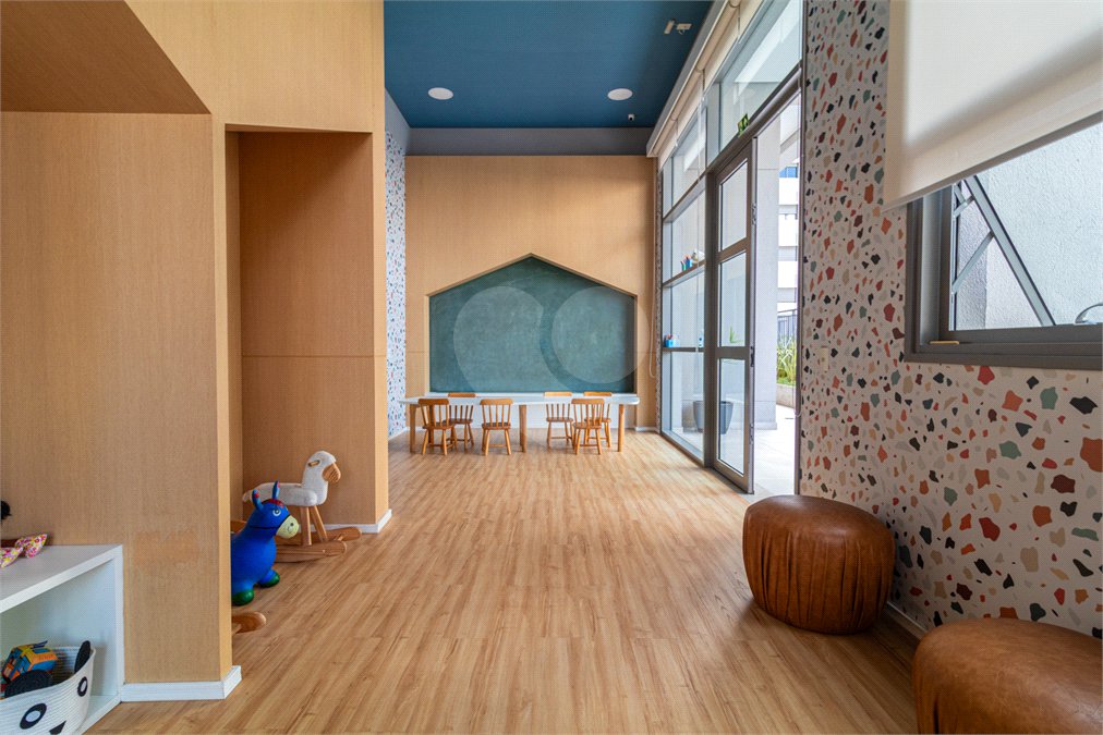 Apartamento à venda com 3 suítes em Jardim Prudência, São Paulo, SP