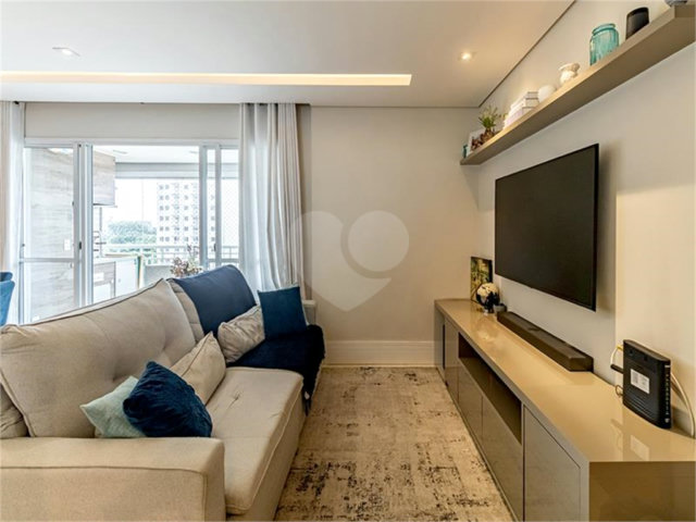 Apartamento à venda com 3 quartos, sendo 1 suíte,  em Barra Funda, São Paulo, SP