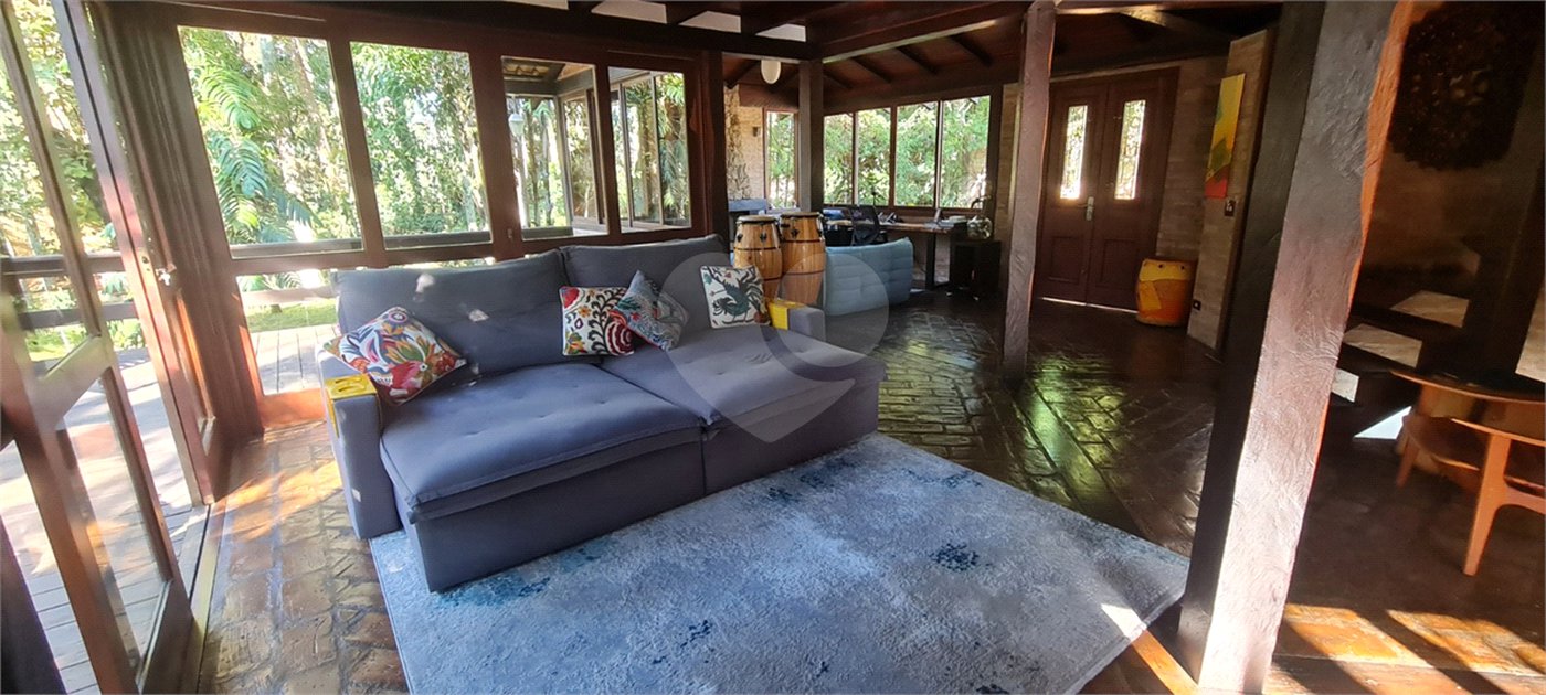 Casa à venda com 4 suítes em Serra da Cantareira, Mairiporã, SP