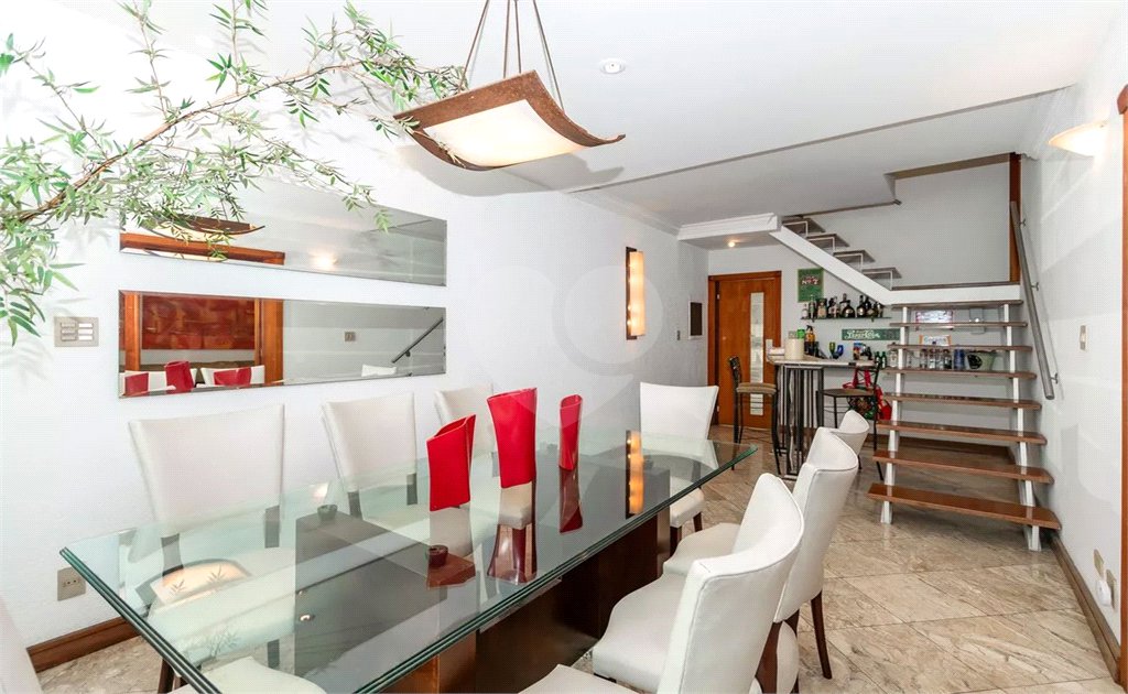 Casa de Vila à venda com 3 quartos, sendo 1 suíte, em Campo Belo, São Paulo, SP