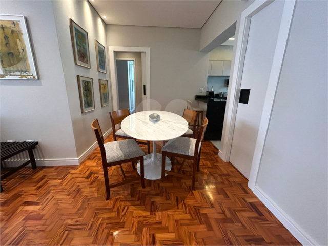 Apartamento à venda com 2 quartos, sendo 1 suíte,  em Cerqueira Cesar, São Paulo, SP