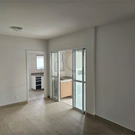 Apartamento para alugar com 2 quartos, sendo 1 suíte, em Chácara Santo Antônio, São Paulo, SP