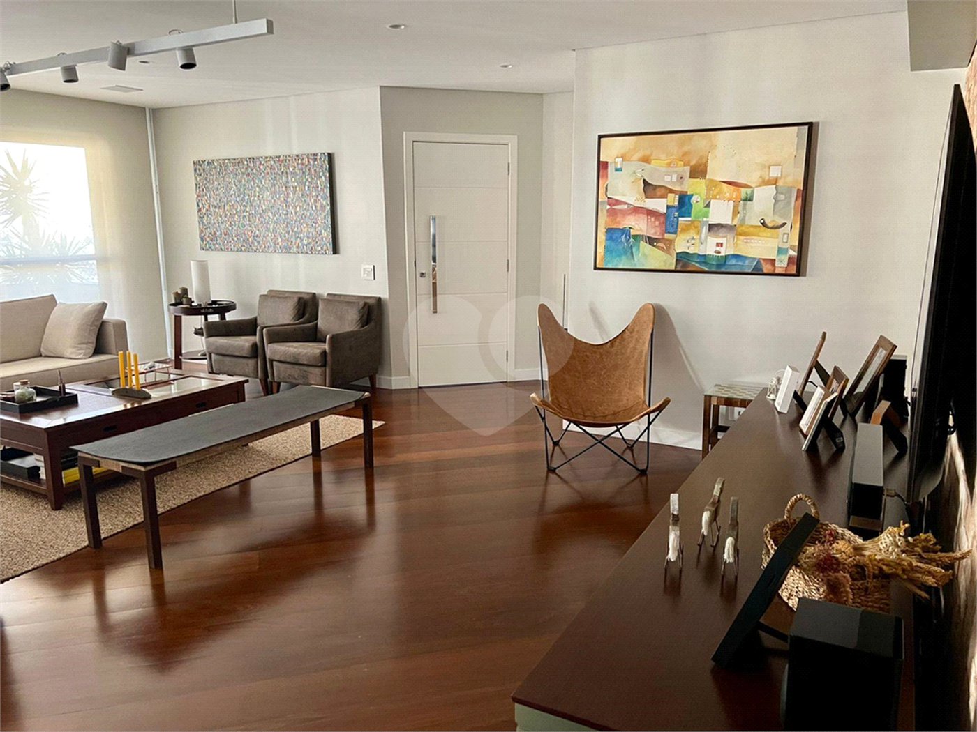 Apartamento à venda com 3 quartos, sendo 2 suítes,  em Vila Suzana, São Paulo, SP