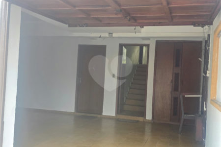 Sobrado para alugar com 3 quartos, sendo 1 suíte, em Vila Valparaíso, Santo André, SP