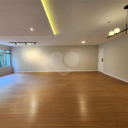 Apartamento à venda com 4 quartos, sendo 1 suíte,  em Pinheiros, São Paulo, SP