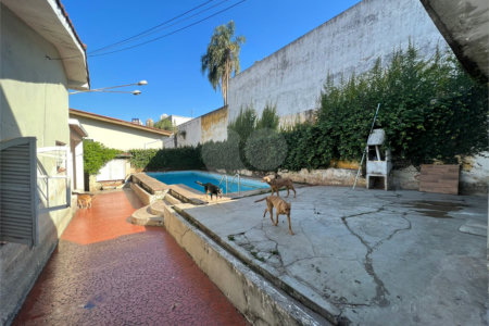 Casa à venda com 4 quartos, sendo 1 suíte,  em Jardim Colombo, São Paulo, SP