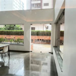 Apartamento à venda com 3 suítes em Moema, São Paulo, SP