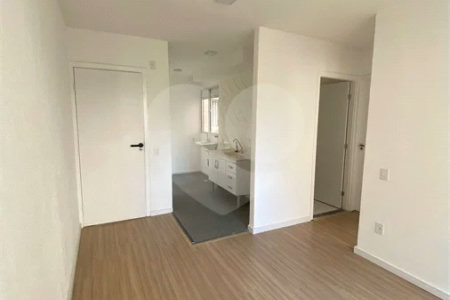 Apartamento à venda com 2 quartos em Jardim Petrópolis, Cotia, SP