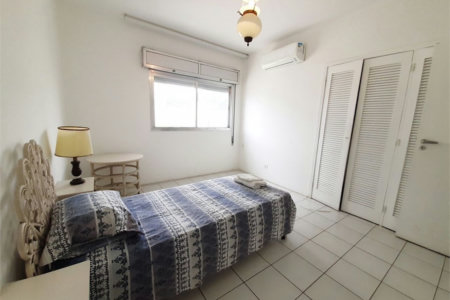 Apartamento Residencial à venda, Pitangueiras, Guarujá - AP0163.
