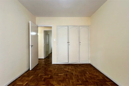Apartamento à venda com 3 quartos, sendo 1 suíte,  em Pinheiros, São Paulo, SP
