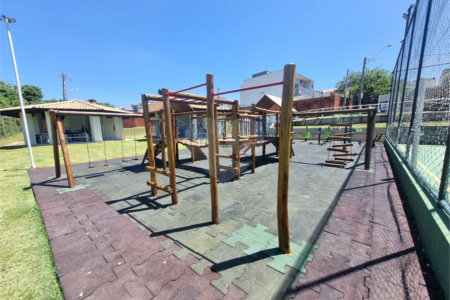 Terreno à venda no condomínio Horto Florestal Villagio, Sorocaba - SP