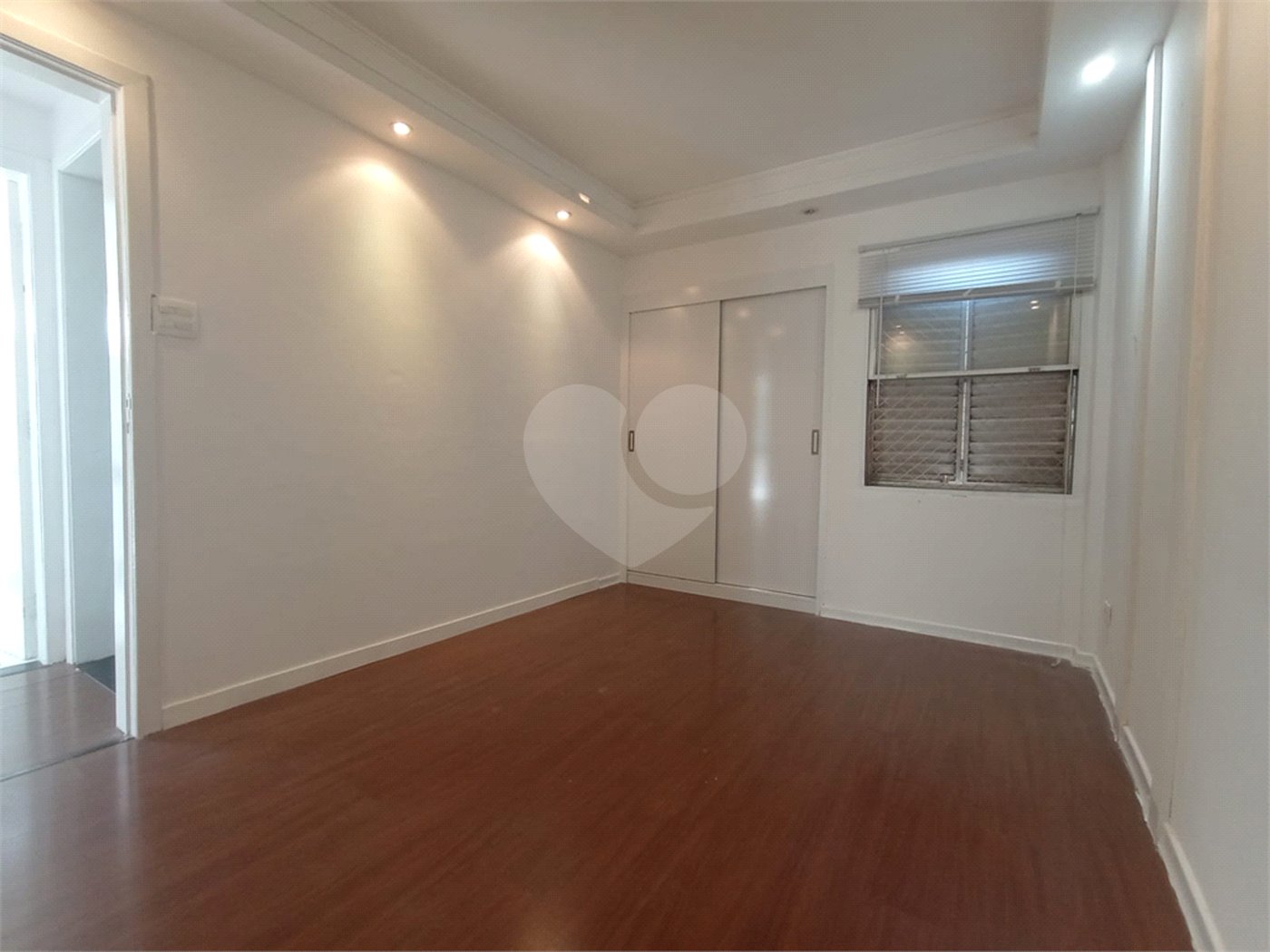 Apartamento à venda com 2 quartos em Pinheiros, São Paulo, SP