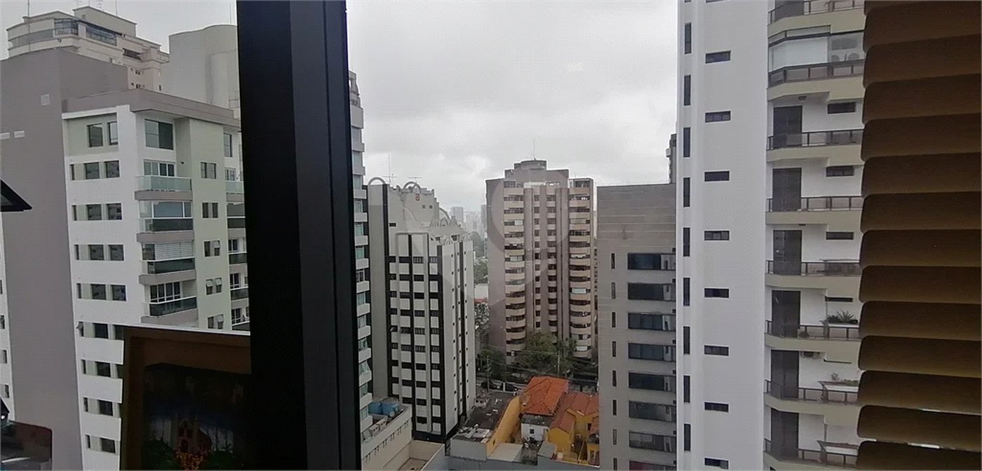 CONJUNTO COMERCIAL COM 45m2 PARA VENDA OU LOCAÇÃO NA VILA CLEMENTINO