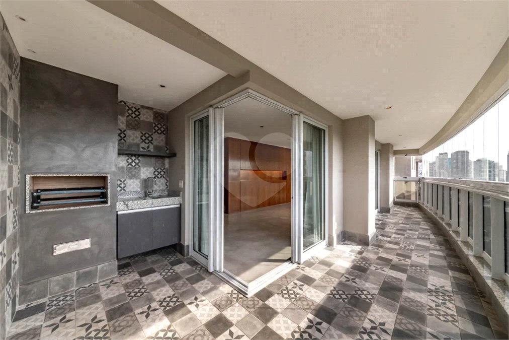 Vila Clementino - 161 m² | 2 dormitórios, com possibilidade de 3 | suíte master | 3 vagas | depósito