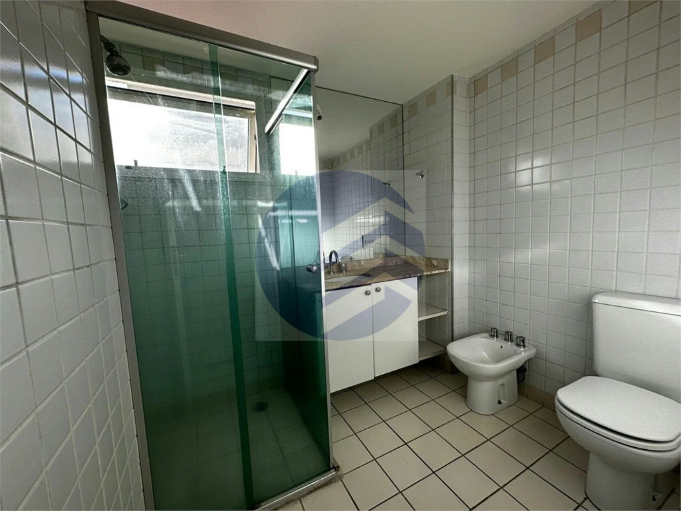 Apartamento à venda com 3 quartos, sendo 1 suíte, em Jardim Sul, São Paulo - SP